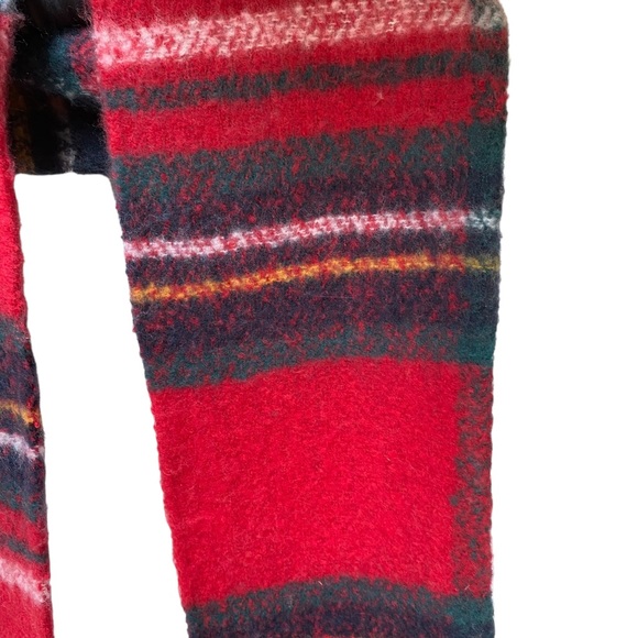 Hollister Plaid Blanket Scarf NWOT Red Multi Plaid with Long Fringe One Size - Picture 5 of 9